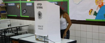Eleitores vão às urnas em outubro no pleito que já mobiliza partidos e a Justiça Eleitoral em to