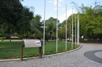 Praça das Mangueiras