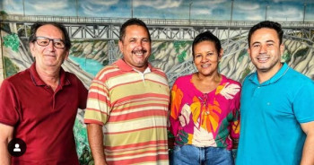 Nivaldo Lopes, Ney Oliveira, vereadora Rita e o prefeito Davi Cavalcanti. 