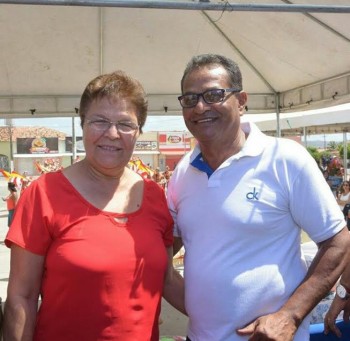 Deputada Fátima Nunes (PT) e Antonio Chaves