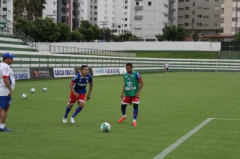Sob os olhares de Guto Ferreira, time fez os últimos ajustes para o jogo contra o Vila Nova