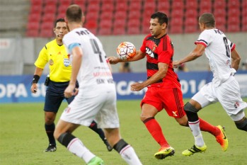 Sport disputou Copa Sul-Americana deste, mas foi eliminado pelo Santa Cruz na primeira fase