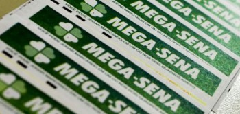 Aposta mínima da Mega-Sena, com seis dezenas, custa R$ 4,50 e pode ser feita na internet